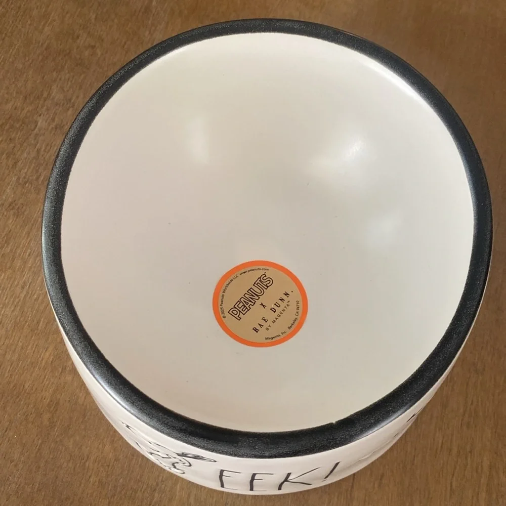 Rae Dunn Peanuts Pet Bowl